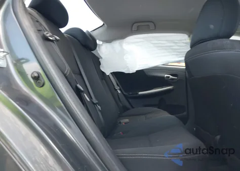 2012 Toyota Corolla S z USA, uszkodzony, nr VIN 2T1BU4EE9CC816191